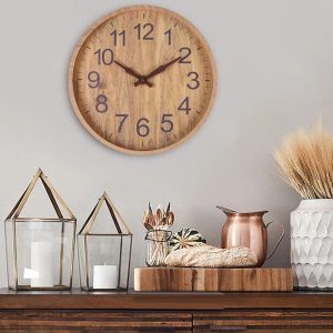 Horloge murale design nordique chiffres creusés