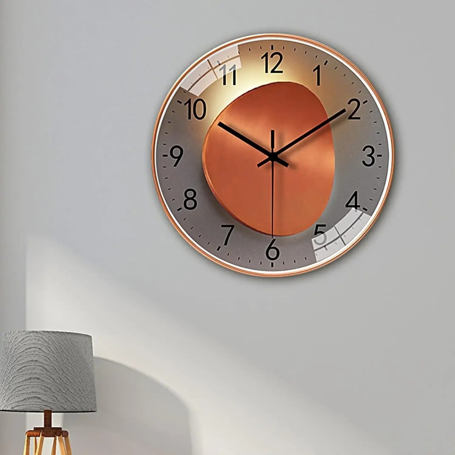 Horloge murale moderne silencieuse cadre doré